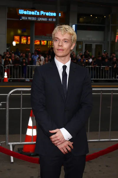 Alfie Allen — Stockfoto