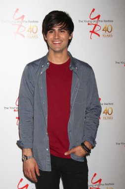 Max Ehrich
