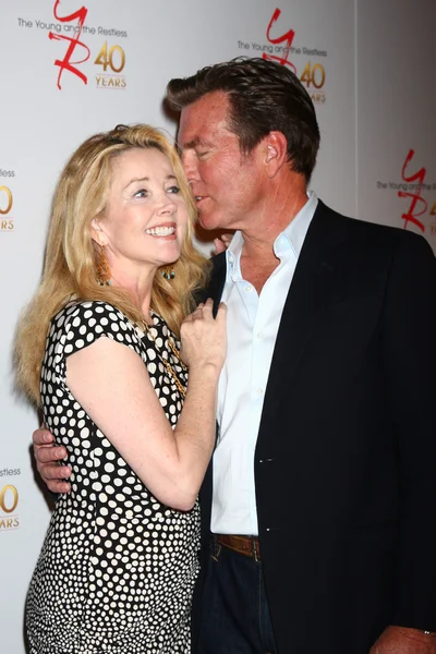 Melody Thomas Scott, Peter Bergman — Stock Photo, Image