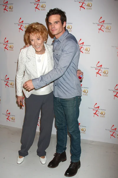 Jeanne Cooper, Greg Rikaart — Stockfoto