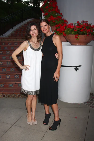 Finola Hughes, Michelle Stafford — Stock Photo, Image