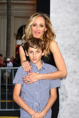 Kim raver, evlat
