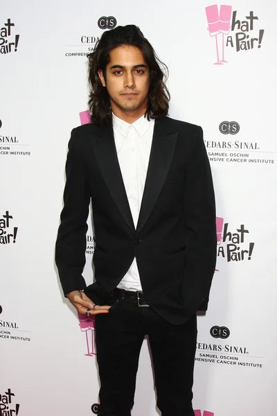 Avan Jogia — Photo