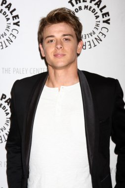 Chad Duell'in