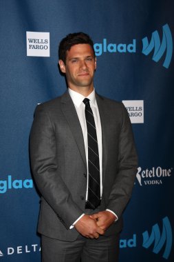 Justin Bartha