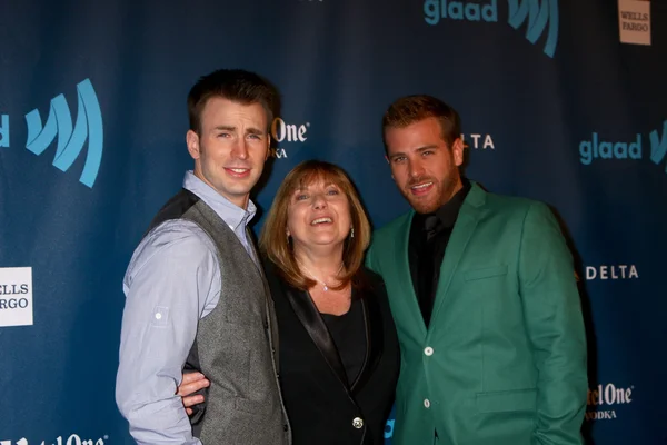 Chris Evans, Scott Evans — Photo