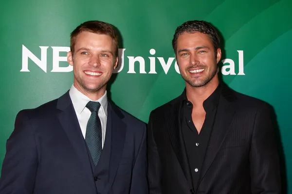 Jesse Spencer, Taylor Kinney — Stock Photo, Image