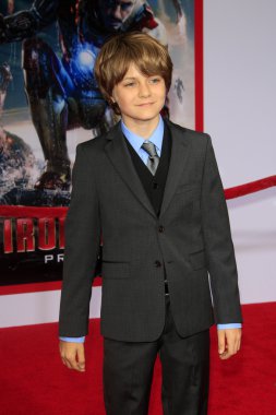 Ty simpkins