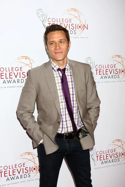 Seamus Dever — Photo