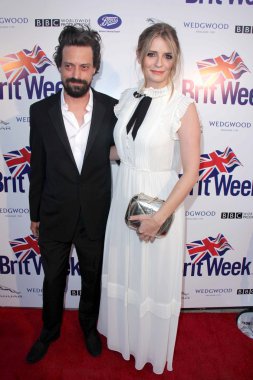 Sebastian Knapp, Mischa Barton