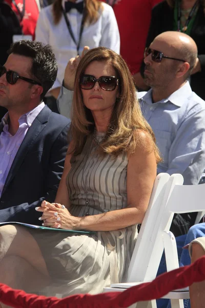 Troy Garity, Maria Shriver — Stockfoto