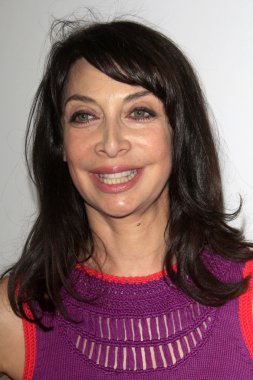 Illeana Douglas