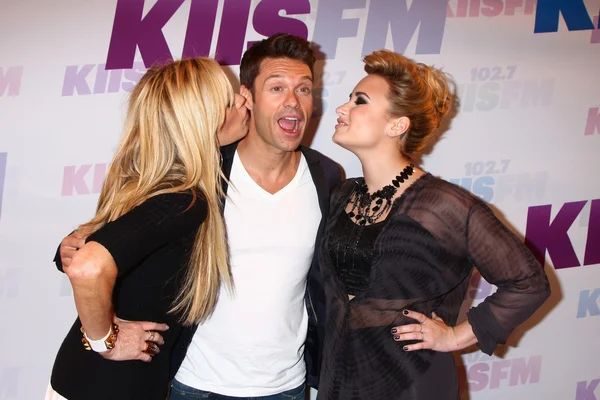 Ellen K, Ryan Seacrest, Demi Lovato — Stockfoto