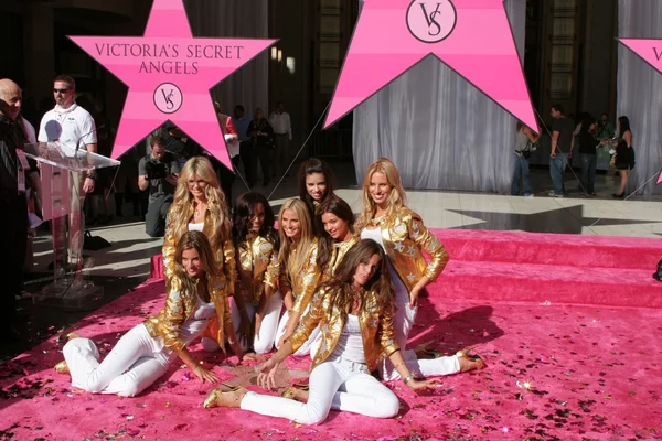 Victoria's Secret Angels — Stock Photo, Image
