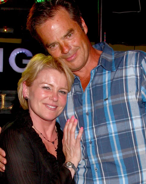 Judi Evans, Wally Kurth — Foto de Stock