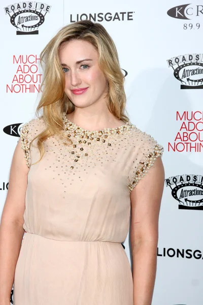 67 imagens, fotos stock, objetos 3D e vetores de Ashley johnson