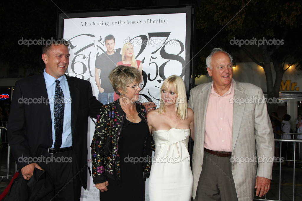Anna Faris, Parents, brother Stock Editorial Photo © Jean_Nelson