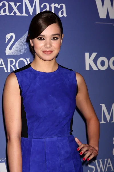 Hailee Steinfeld Przewodniczący — Zdjęcie stockowe