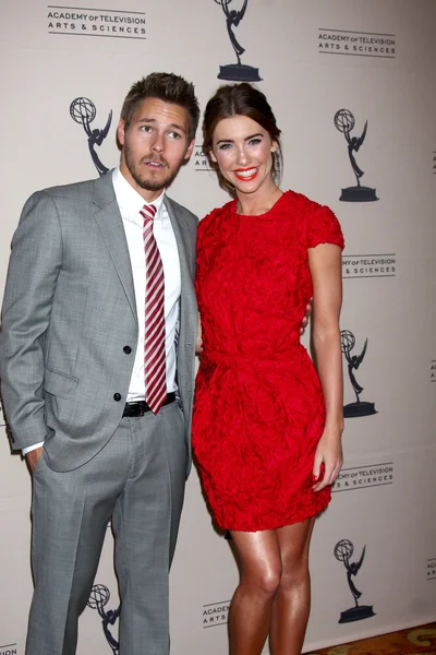 Scott Clifton, Jacqueline Macinnes Wood — Zdjęcie stockowe