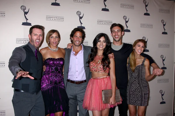 Eric Marsolf, Arianne Zucker, Shawn Christian, Camilla Banus, Blake Berris, Kate Mansi — Stok fotoğraf