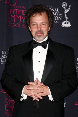 Curtis Armstrong