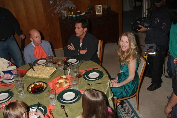 가족 저녁 식사 캐스트 — 스톡 사진