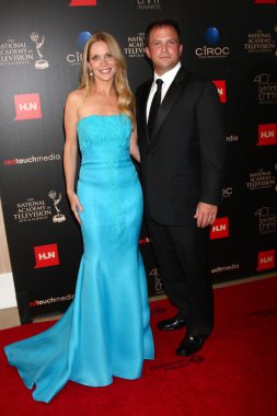 Lauralee Bell, Scott Martin