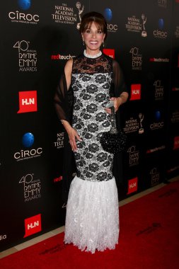 Kate Linder