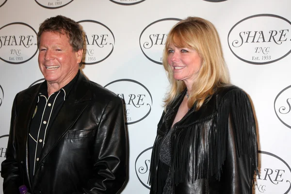 Ryan O'Neal & Cheryl Tiegs — Stock Photo, Image