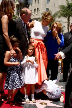 Jennifer lopez, max anthony, Aile