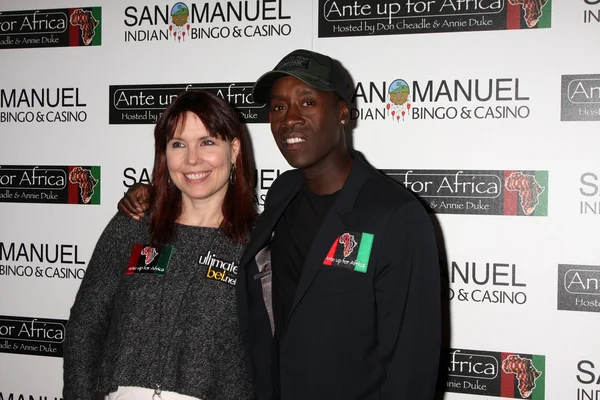 Annie Duke & Don Cheadle — Stock Photo, Image