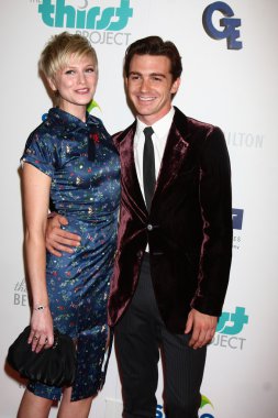 Paydin Lopachin, Drake Bell