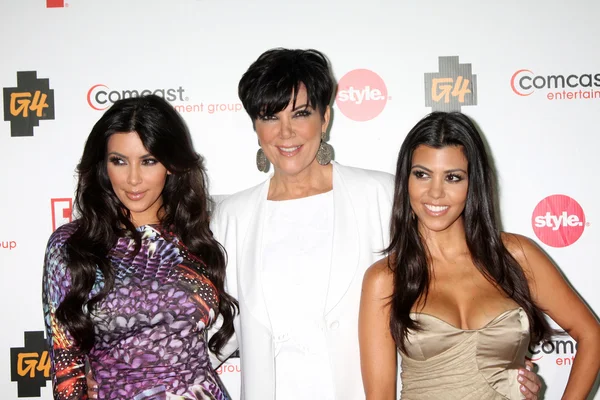 Kim Kardashian, Kris Jenner, & Kourtney Kardashian — Fotografia de Stock