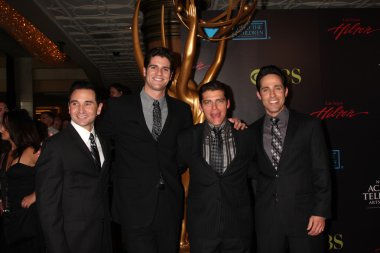 Cast - jersy çocuklar las vegas