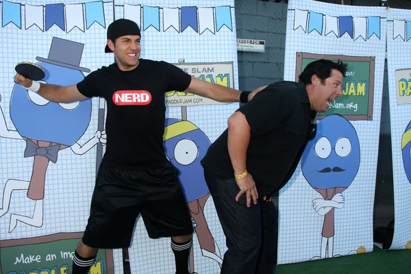 Zachary Levi, Greg Grunberg — Stock Photo, Image