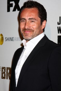 Demian Bichir