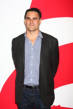 Mark Vahradian