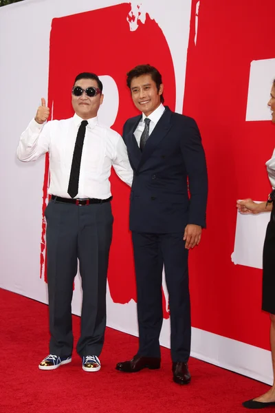 Psy, Byung-hun Lee — Stock Photo, Image