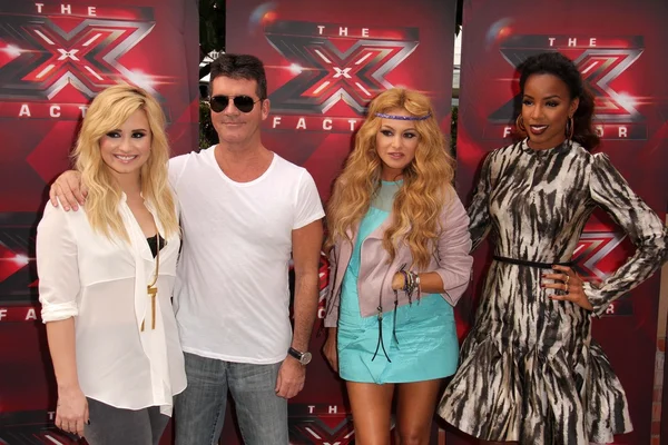 Demi Lovato, Simon Cowell, Paulina Rubio, Kelly Rowland — Stockfoto