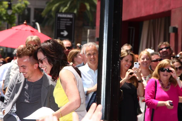 Frankie Muniz, Jane Kaczmarek — Stockfoto