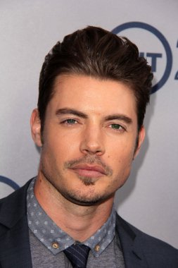 Josh Henderson