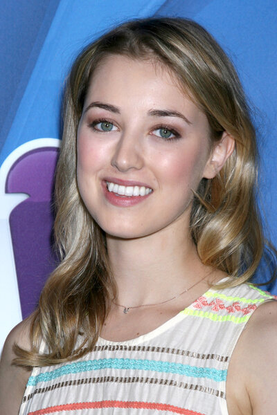 Пек, Элла Рэй
