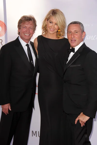 Nigel Lythgoe, Jenna Elfman, Adam Shankman — Stock Photo, Image