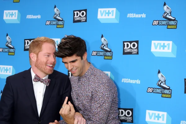 Jesse Tyler Ferguson, Justin Mikita — Zdjęcie stockowe