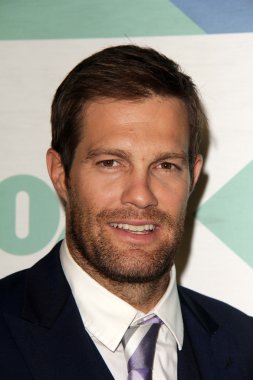 Geoff Stults