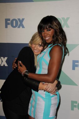 Demi Lovato, Kelly Rowland