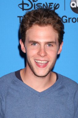 Lain De Caestecker