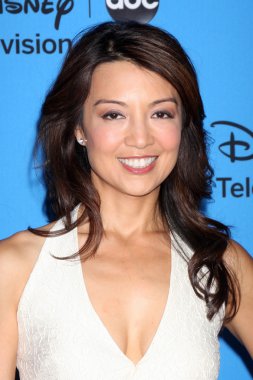 Ming-Na Wen