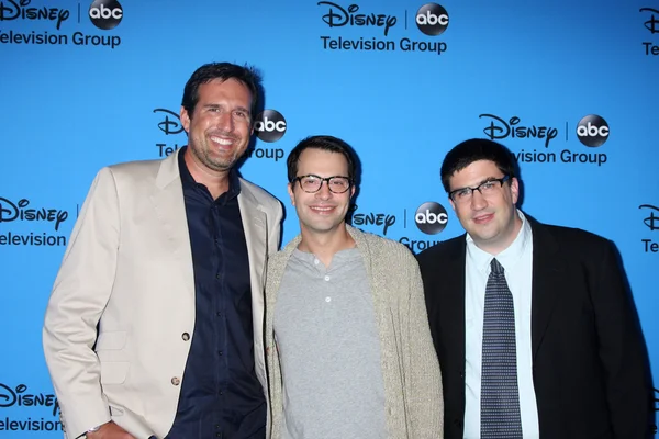 Steve Pearlman, Edward Kitsis et Adam Horowitz — Photo