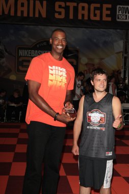 Jason Collins, Josh Hutcherson
